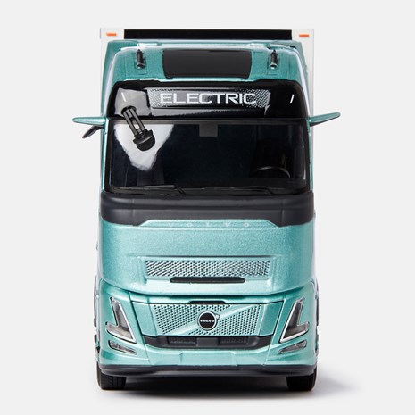 Volvo FH Aero Electric Tractor Trailer 1:43