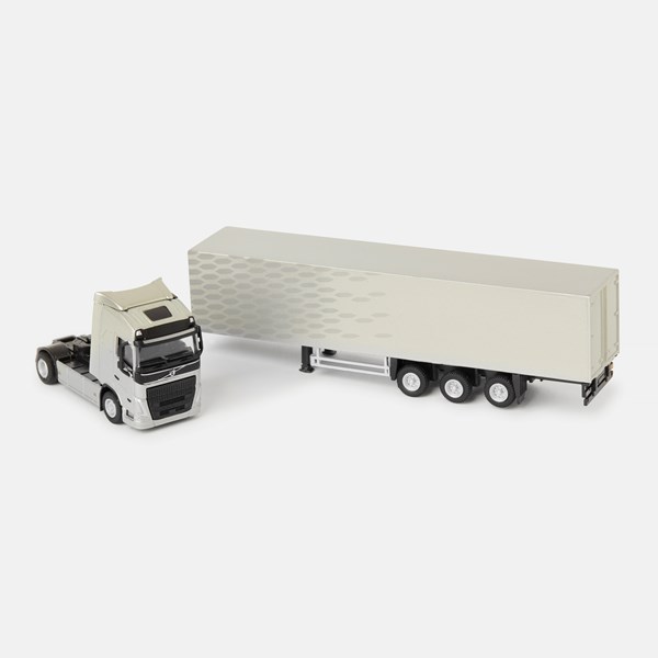 Volvo FH 4x2 Tractor with Box Trailer 1:87